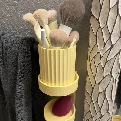 Ống Cắm Cọ Trang Điểm Gắn Tường Có Khay Đựng Mút