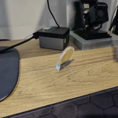 Đế trưng bày Bitcoin (Bitcoin Holder)