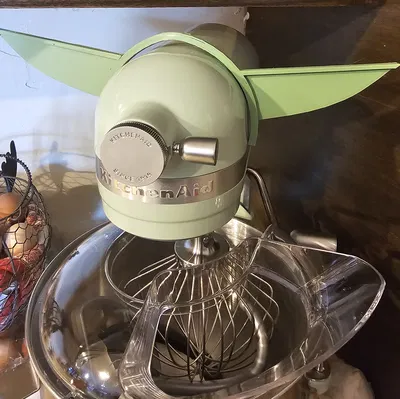 Tai Yoda trang trí cho máy trộn Kitchenaid