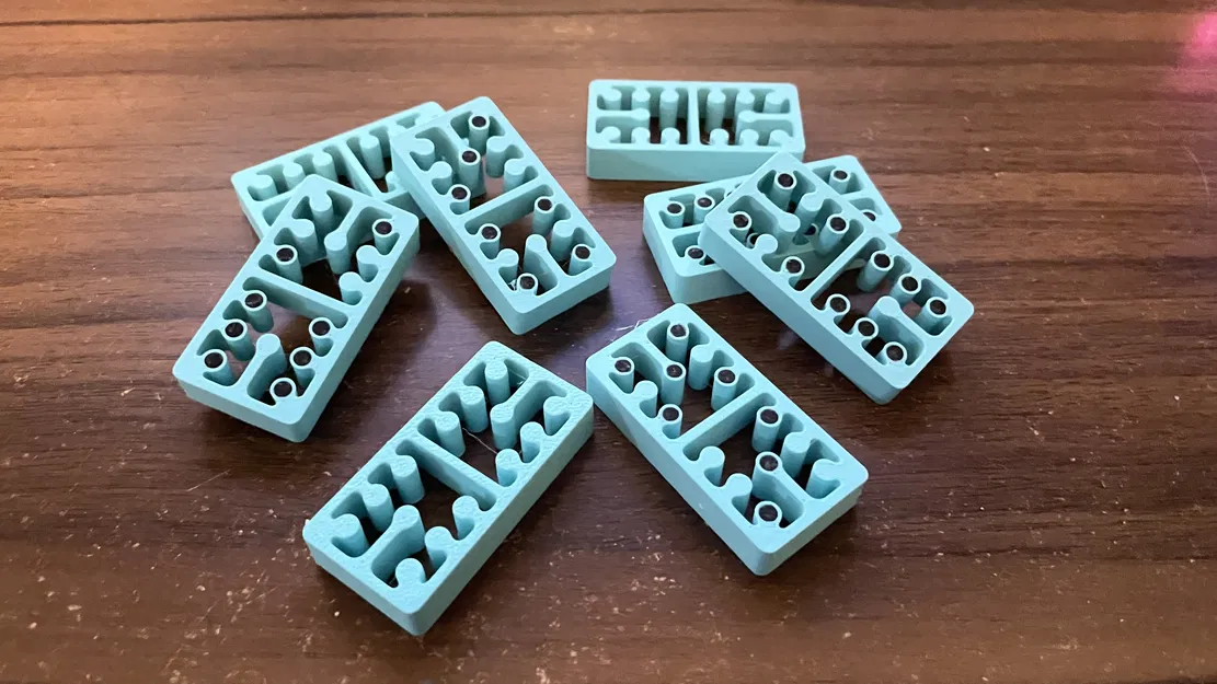 Bộ cờ Skeleton Dominos - Thiết kế tối giản - Image 2