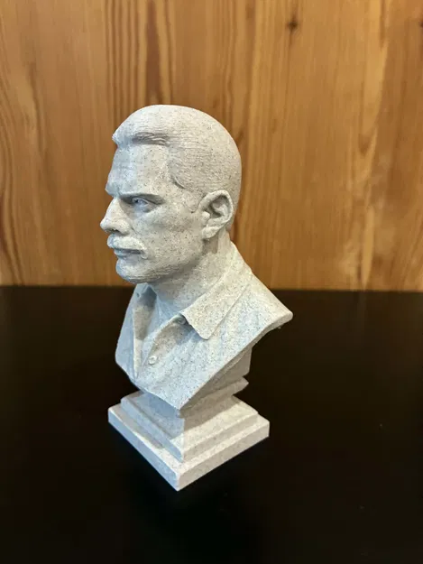 Freddie Mercury (Farrokh Bulsara) – Bức tượng bán thân - Image 4