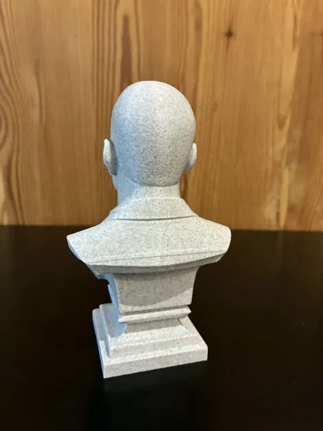 Freddie Mercury (Farrokh Bulsara) – Bức tượng bán thân - Image 5