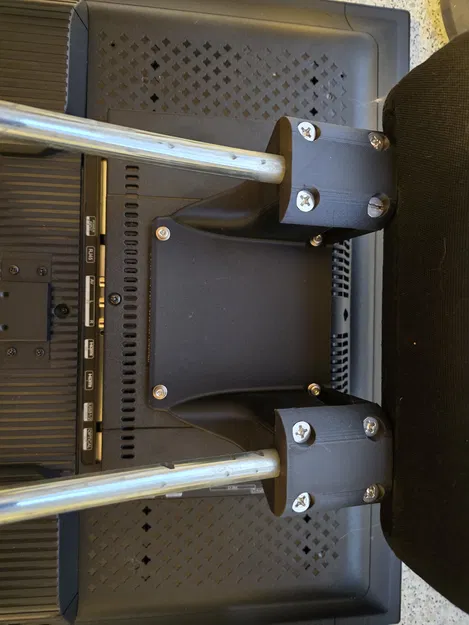 Giá treo TV VESA 100x100 cho tựa đầu xe Mercedes Vito - Image 6