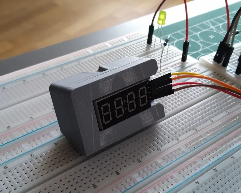 Vỏ bảo vệ (housing) cho module hiển thị LED TM1637 4 số gọn đẹp - Image 1