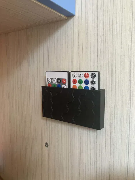 Giá treo 2 điều khiển đèn LED tiện lợi - Thiết kế 3D hiện đại - Image 1