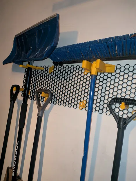 Móc treo xẻng và dụng cụ cho hệ thống Honeycomb Storage Wall (HSW) - Image 1