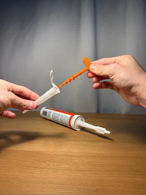 Dụng cụ vệ sinh vòi bơm keo Silicone / Caulk - Image 2