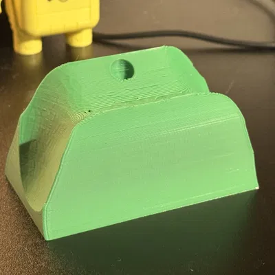 Đế giữ tay cầm 8BitDo 64 Controller Stand gọn gàng và tiện lợi