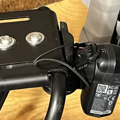 Ngàm gắn phụ kiện đuôi xe cho baga Old Man Mountain Divide (Tương thích Cycliq & GoPro)