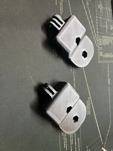 Ngàm gắn phụ kiện đuôi xe cho baga Old Man Mountain Divide (Tương thích Cycliq & GoPro) - Image 7