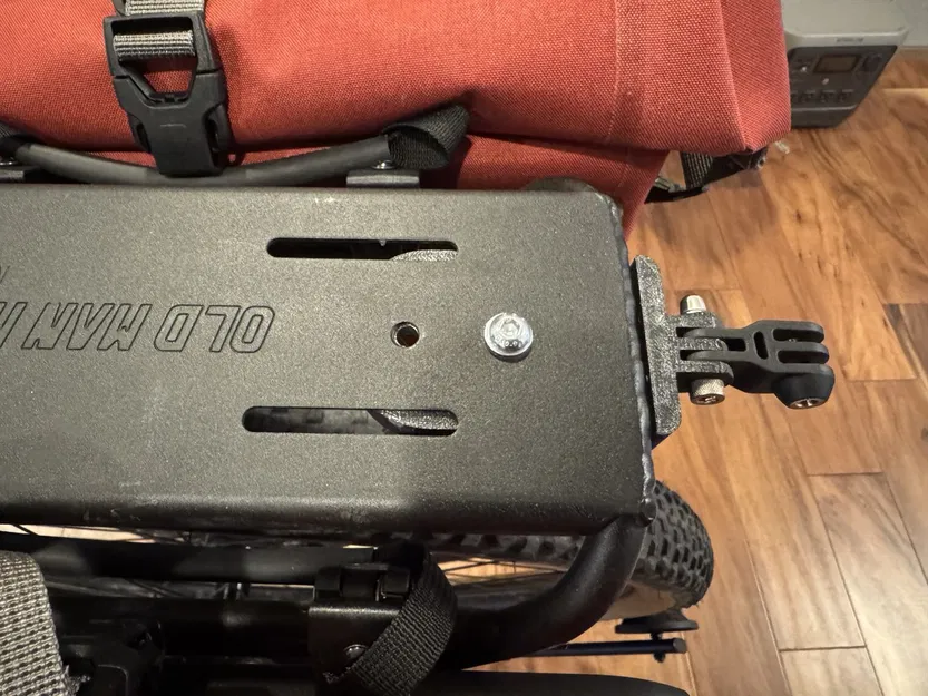 Ngàm gắn GoPro cho baga xe đạp Old Man Mountain Divide XL - Image 1