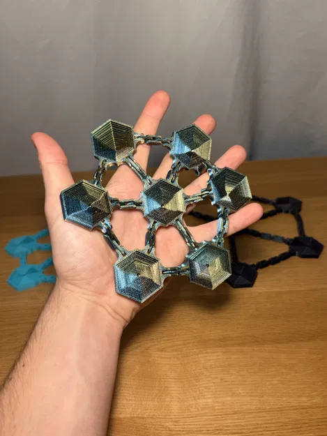 Đồ chơi Fidget dạng lưới lục giác (Hexagon Fidget Chain Mesh) - Image 2