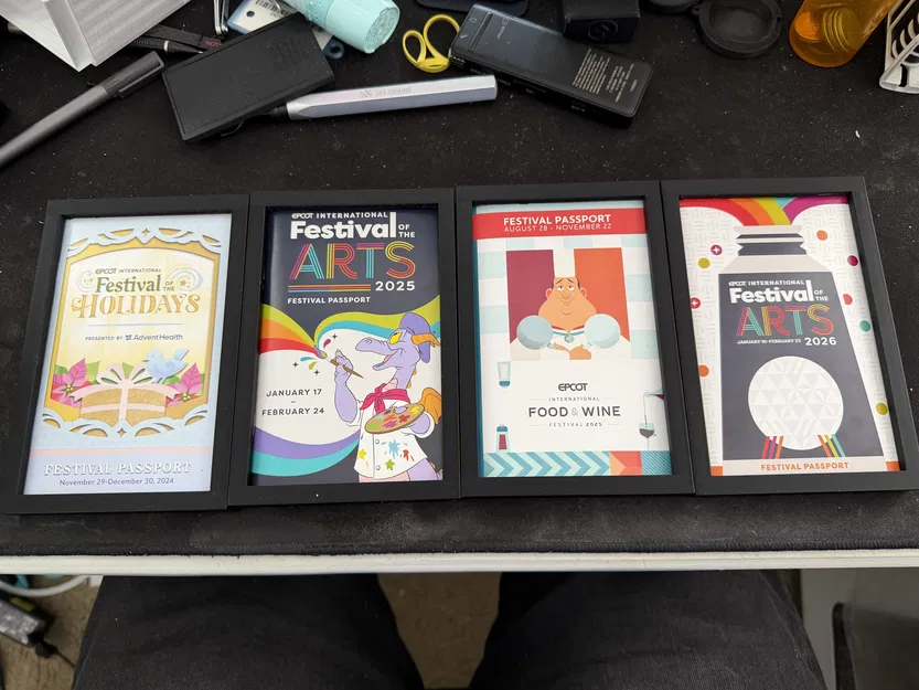 Khung trưng bày EPCOT Festival Passport (Thiết kế lại) - Image 1