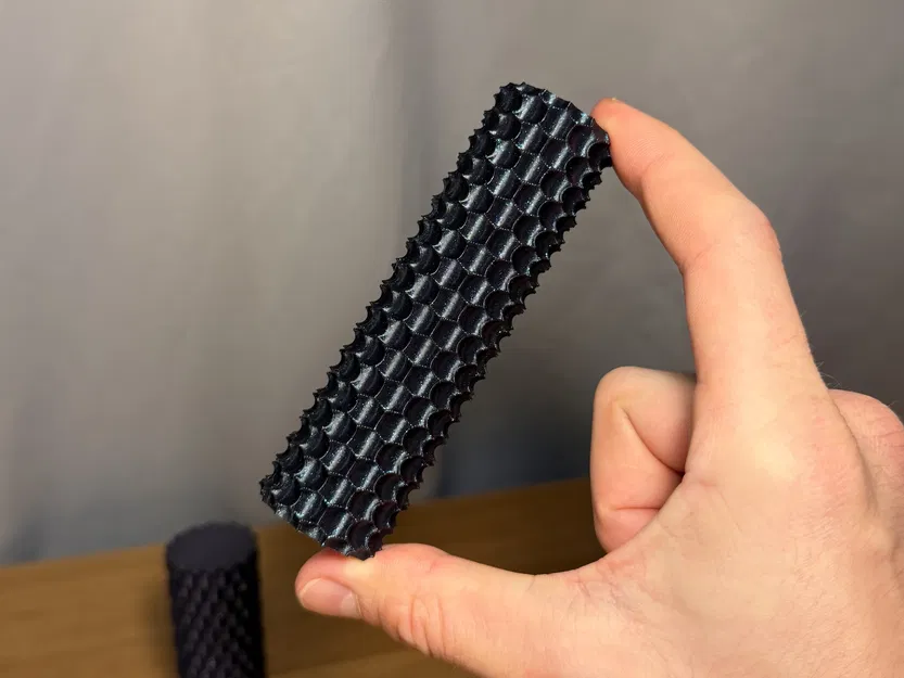 Con lăn thư giãn cảm giác (Sensory Fidget Roller) - Phiên bản chấm lõm - Image 1