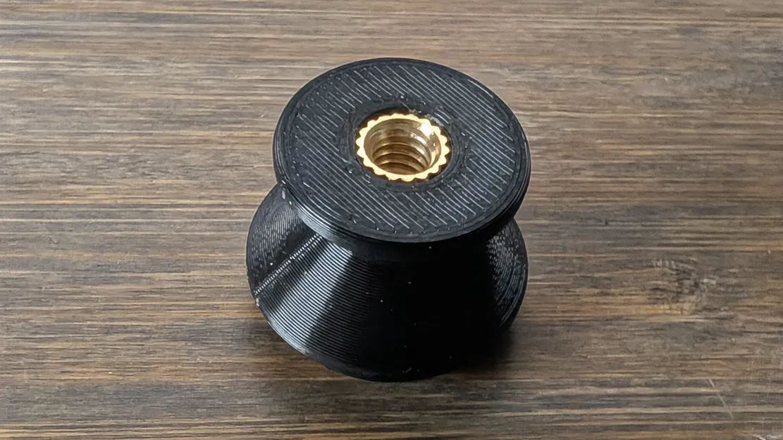 Ngàm gắn chân máy (Tripod Adapter) cho Flextail Tiny Pump - Image 1