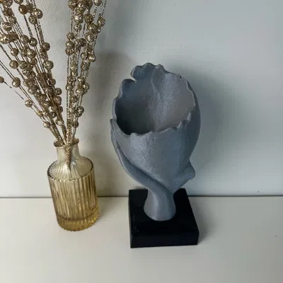 Tượng điêu khắc khuôn mặt tối giản kết hợp khay để đồ 3D