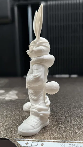Mô hình Bugs Bunny phong cách đường phố cực ngầu - Image 5