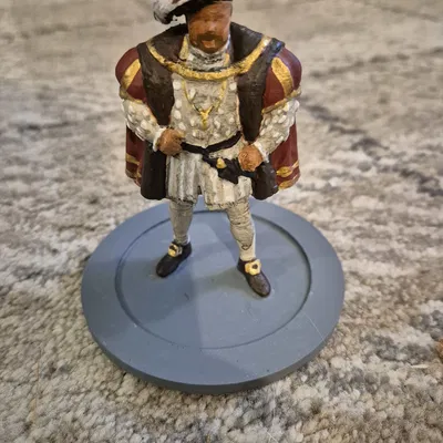 Bộ sưu tập mô hình Vua và Nữ hoàng Anh cho đam mê lịch sử