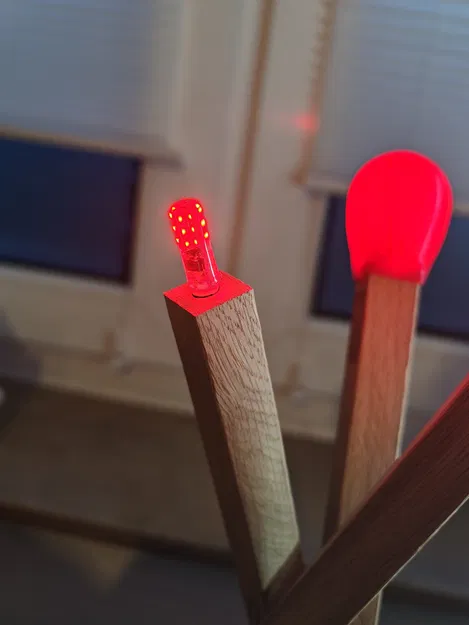 Đèn để bàn chân gỗ nhỏ (phong cách IKEA) - Image 2