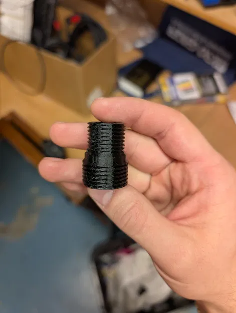 Bộ chuyển đổi vòi nước sân vườn sang ren M22 2.0 - Image 1