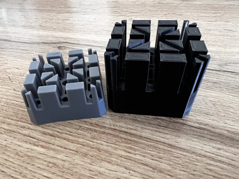 Đế kê đồng hồ cao cấp hỗ trợ chỉnh dây đeo (High Watch Block) - Image 1