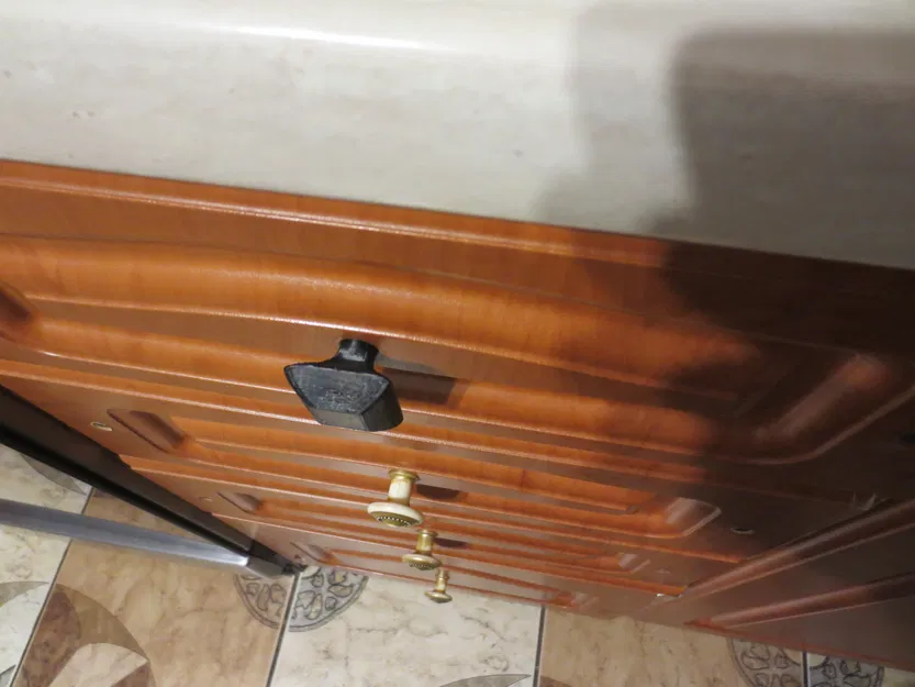 SquareGrip – Tay nắm tủ hình vuông hiện đại (2 phiên bản) - Image 3