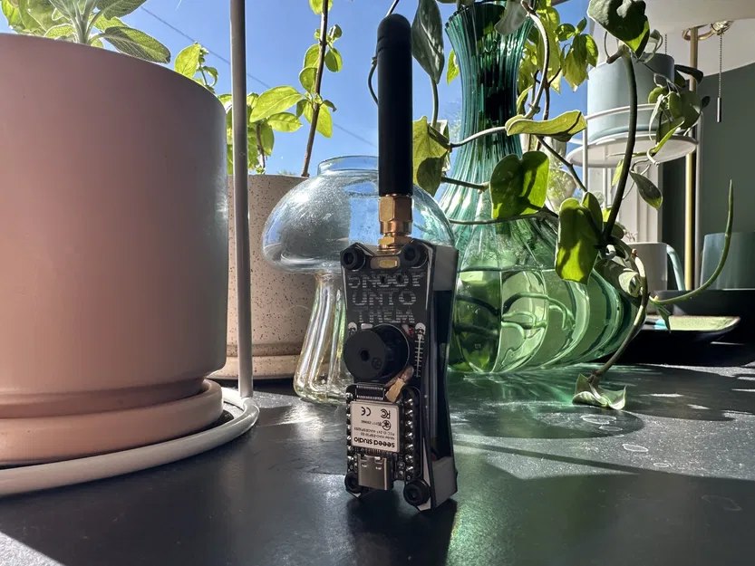 Miếng đệm pin (Battery Standoffs) cho Oui-Spy - Image 1