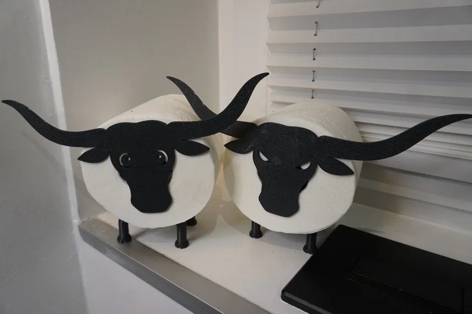 Giá treo giấy vệ sinh hình bò tót Texas Longhorn - Image 1
