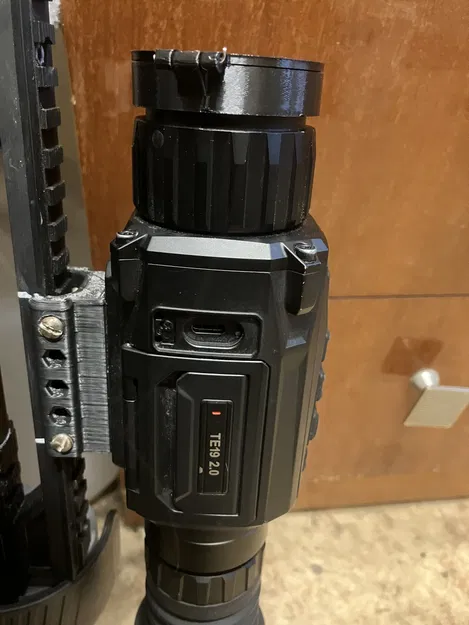 Ngàm gắn HIKMICRO TE19 2.0 lên thanh ray Picatinny bền bỉ - Image 1