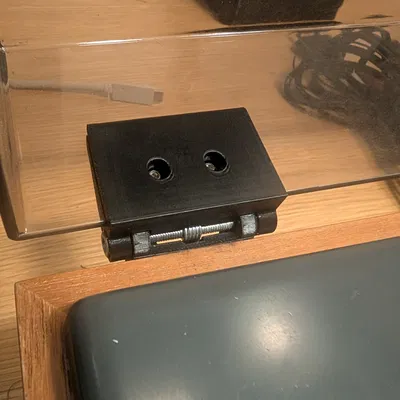 Bản lề nắp đậy chống bụi cho mâm đĩa than