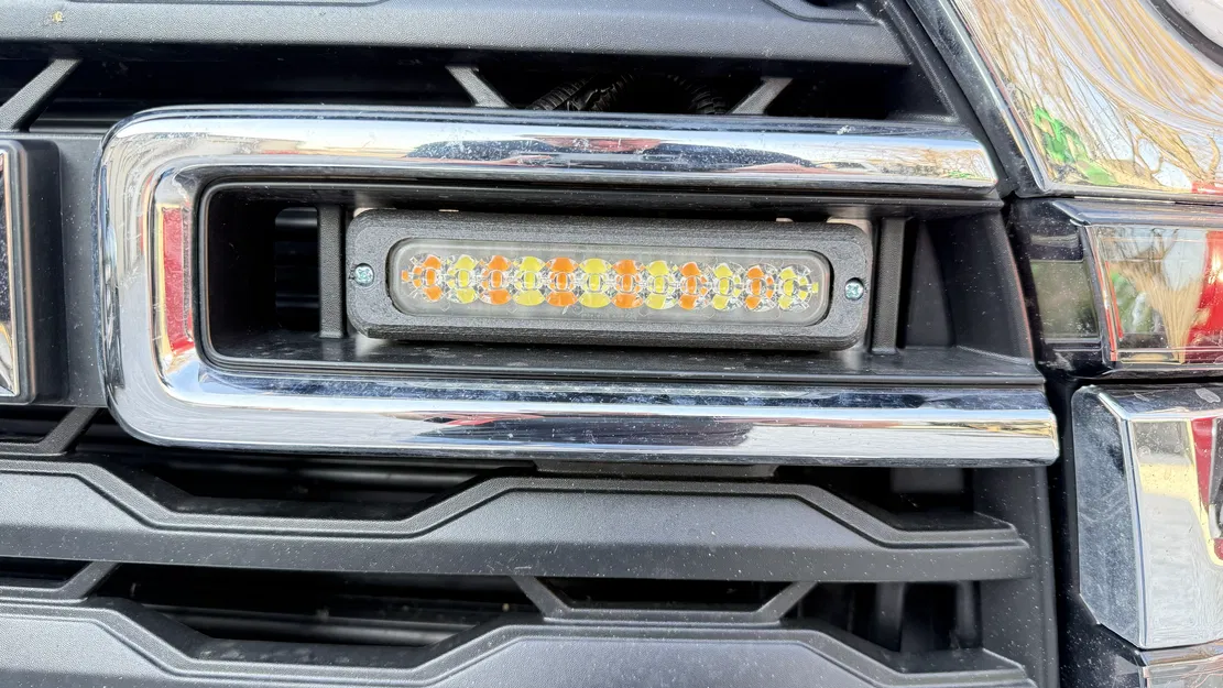 Giá đỡ đèn xe cứu hộ khẩn cấp Beta - Image 3