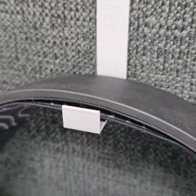 Giá treo tai nghe gắn vách ngăn văn phòng tiện lợi