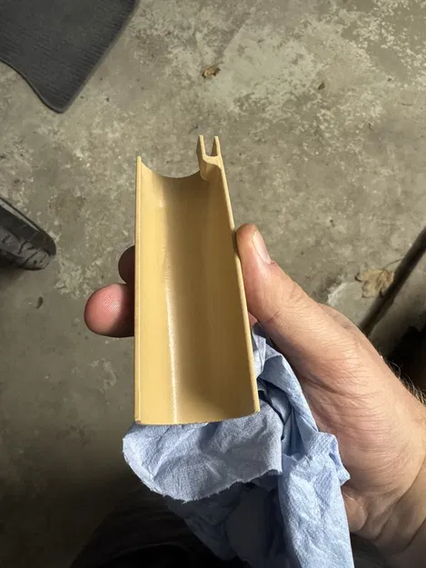 Máng dẫn dầu 3D cho BMW R1100 GS (Thay thế BMW Tool 23 4 680) - Image 2