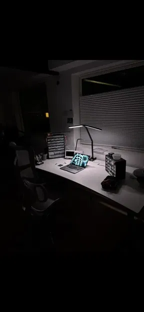 Đèn bàn / Lightbar tối giản tự chế - Image 1