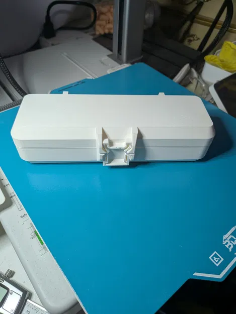 Hộp đựng đồ đa năng có khóa cài chắc chắn - File in 3D tiện lợi - Image 1