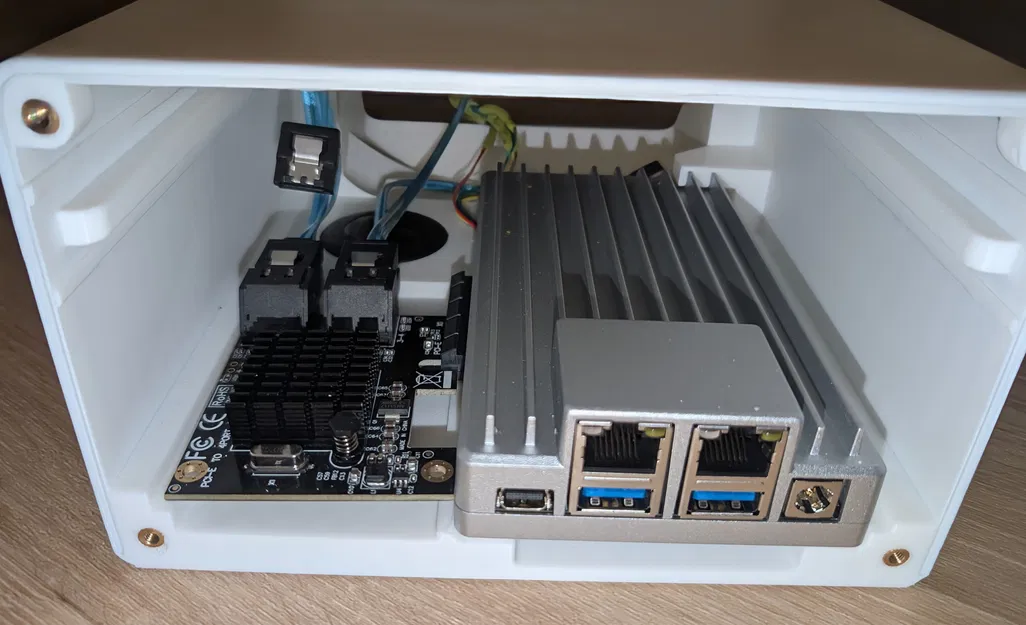 Vỏ case 4-Bay SATA SSD cho Zimaboard 2 - Image 5