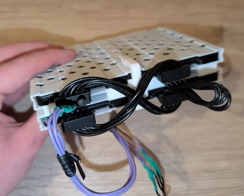 Vỏ case 4-Bay SATA SSD cho Zimaboard 2 - Image 9