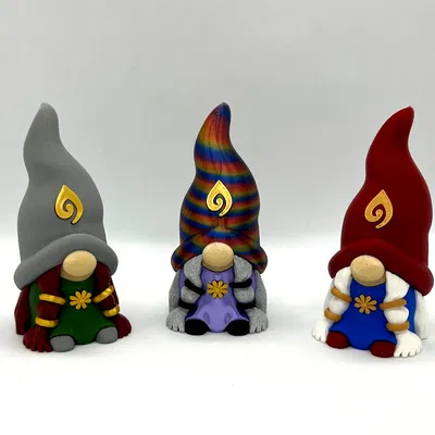 Mô hình Nữ Gnome (Female Gnome) trang trí