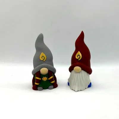 Mô hình Nữ Gnome (Female Gnome) trang trí
