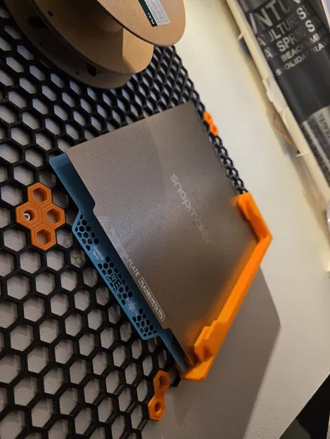 Giá Treo Bàn In Snapmaker U1 Cho Tường Tổ Ong (Honeycomb Storage Wall) - Image 1