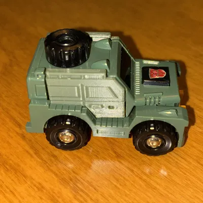 Cửa thay thế cho mô hình G1 Brawn