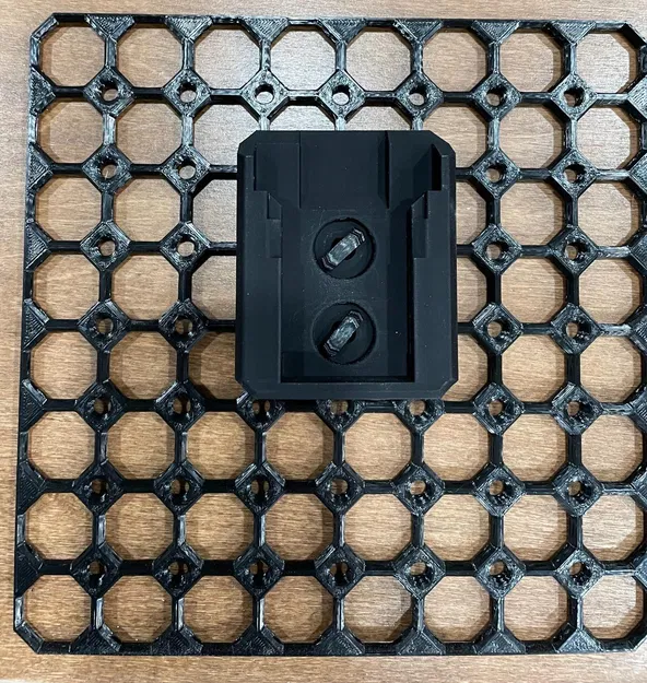 Giá đỡ pin DeWalt cho hệ thống Multiboard T-Bolts - Image 2