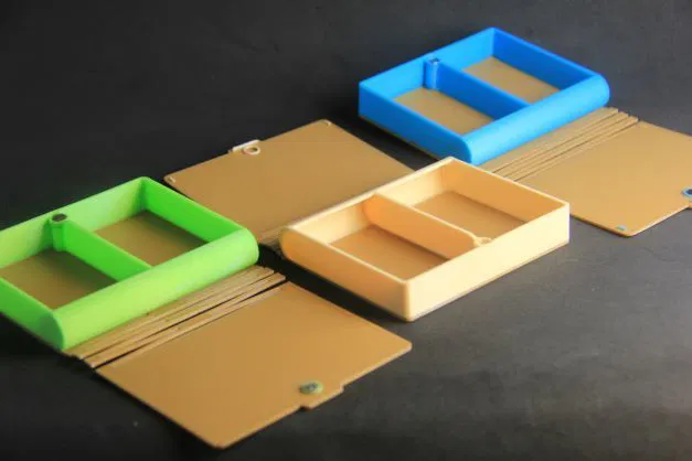 Hộp đựng bản lề sống (Living hinge box) - Image 1