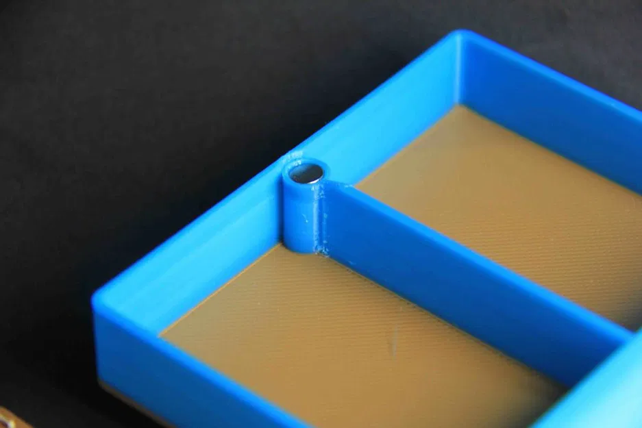 Hộp đựng bản lề sống (Living hinge box) - Image 4