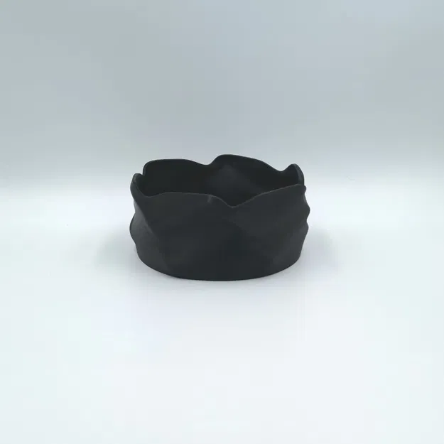 Chậu cây và Bình hoa hình khối Spline hữu cơ - Image 2