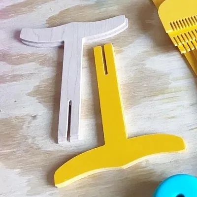 Dụng cụ quấn sợi Niddy Noddy in 3D tiện lợi cho người đan lát