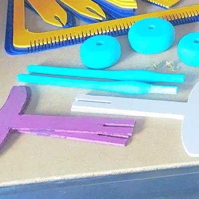 Dụng cụ quấn sợi Niddy Noddy in 3D tiện lợi cho người đan lát