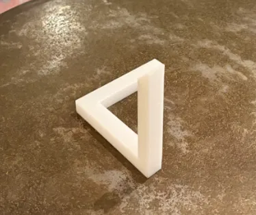 Tam giác Penrose [Hình học ảo giác] - Image 2