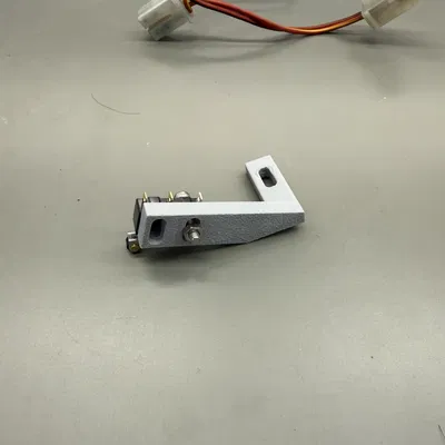 Giá đỡ cảm biến đèn phanh cho xe Vanagon