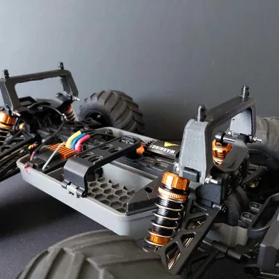 Bộ gá vỏ xe RC 1/14 Hosim (Womaqu) cho dòng xe Hosim M13 Short Course